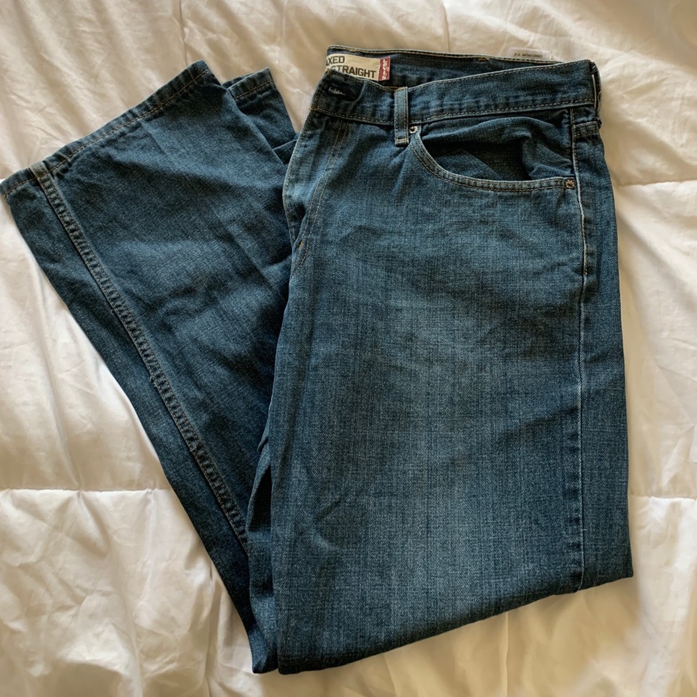 Men’s Relaxed Straight Levi’s Jeans